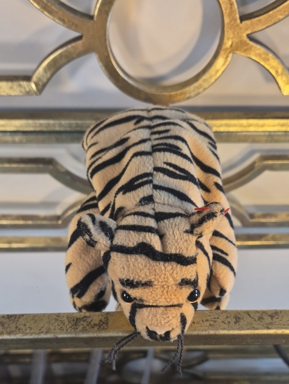Ty's Original Beanie Baby 1995 Stripes the Tiger, 8.5", Gold & Black.